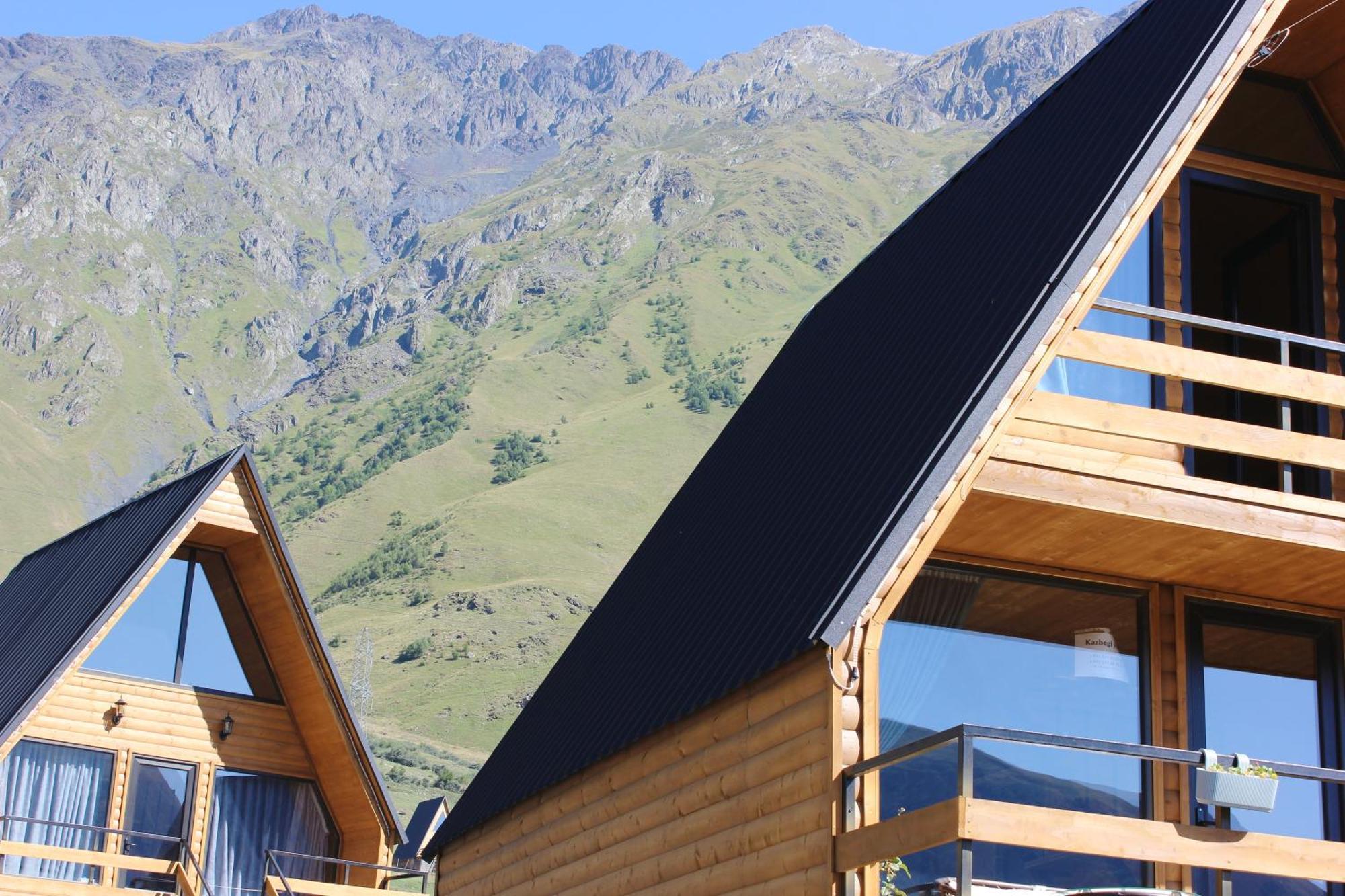 Apartamento Kazbegi Folk Exterior foto
