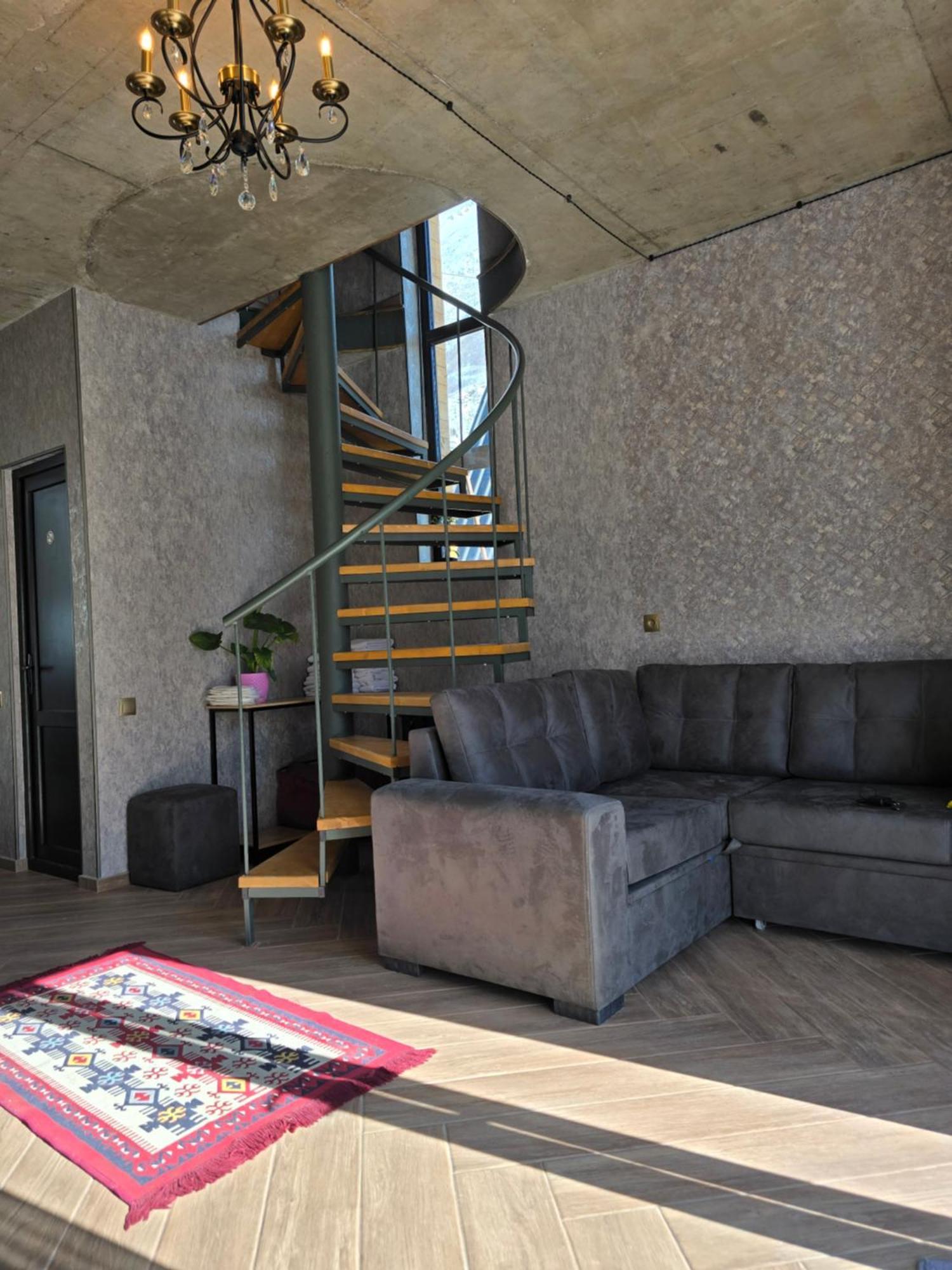 Apartamento Kazbegi Folk Exterior foto